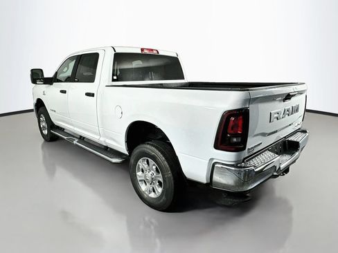 Used 2025 RAM 2500 Big Horn AWD/4WD image 5