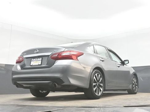 Used 2018 Nissan Altima 2.5 SV FWD image 43