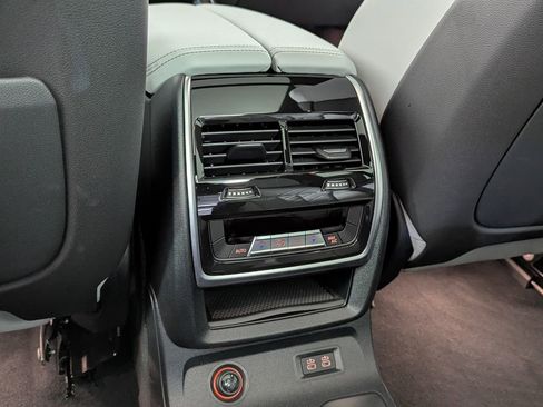 Certified 2023 BMW X7 xDrive40i image 46