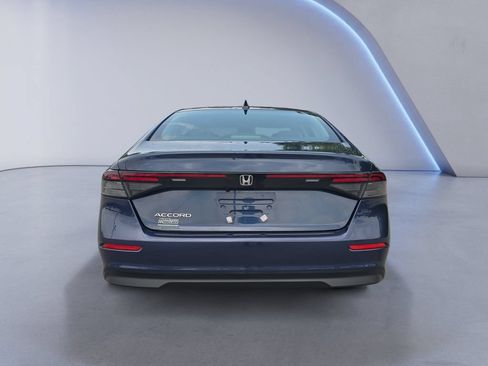 Used 2024 Honda Accord EX image 4