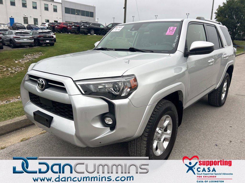 Used 2022 Toyota 4Runner SR5 AWD/4WD image 1