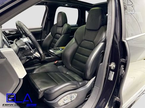 Used 2016 Porsche Cayenne Turbo image 23