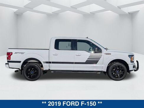 Used 2019 Ford F150 XLT w/ Equipment Group 302A Luxury image 3