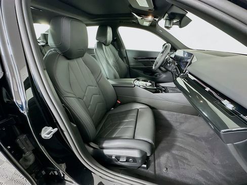 Used 2025 BMW 530i image 29