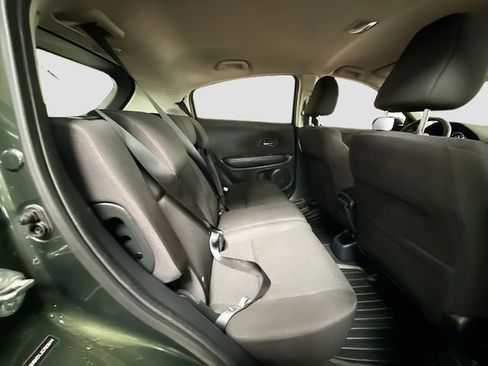 Used 2018 Honda HR-V LX image 25