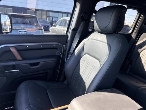 Used 2024 Land Rover Defender 110 X image 16