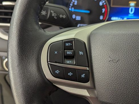 Certified 2024 Ford Explorer XLT w/ Equipment Group 202A image 17