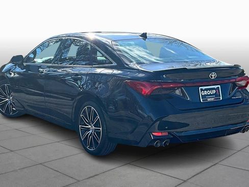 Used 2019 Toyota Avalon Touring image 11
