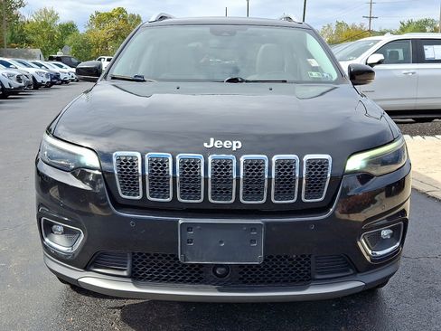 Used 2019 Jeep Cherokee Limited w/ Technology Group image 2