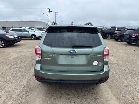 Used 2018 Subaru Forester 2.5i Premium w/ All-Weather Package AWD/4WD image 13