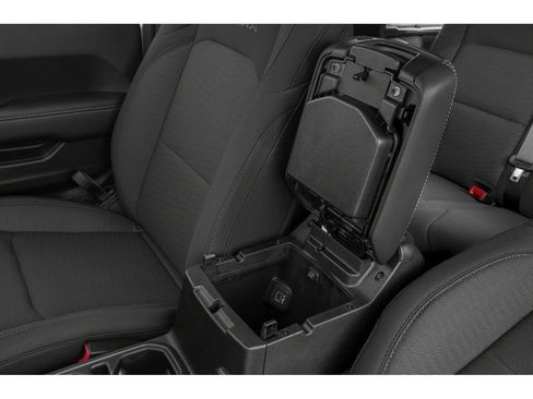 Used 2019 Jeep Wrangler Unlimited Sahara AWD/4WD image 9