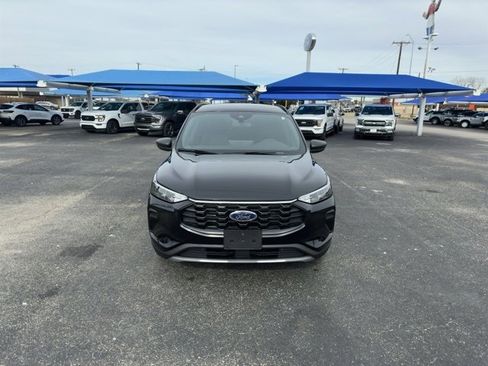 New 2025 Ford Escape ST-Line w/ Tech Pack #1 image 1