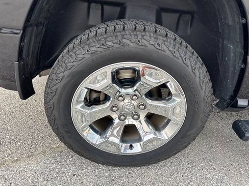 Used 2019 RAM 1500 Big Horn AWD/4WD image 17