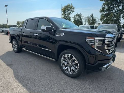 Used 2024 GMC Sierra 1500 Denali w/ Denali Reserve Package AWD/4WD image 3