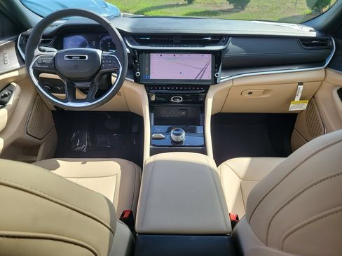 New 2026 Jeep Grand Cherokee L Limited AWD/4WD image 17