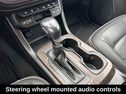 Certified 2022 GMC Canyon Denali image 34