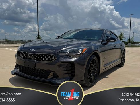 Used 2023 Kia Stinger GT2 RWD image 1