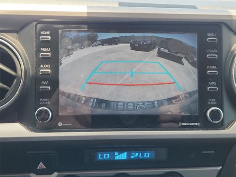 Used 2022 Toyota Tacoma SR5 RWD image 14