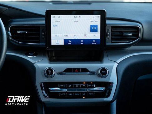 Used 2024 Ford Explorer XLT w/ Equipment Group 202A image 26