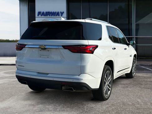 Used 2022 Chevrolet Traverse High Country image 6
