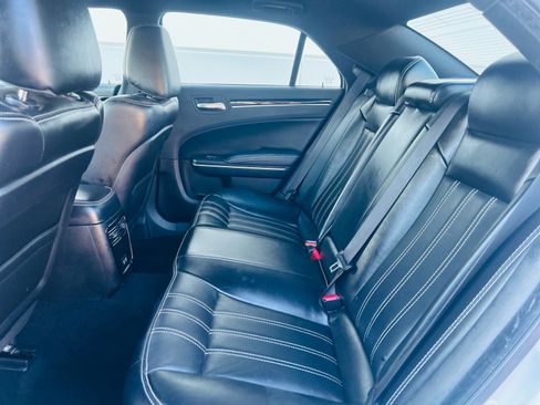 Used 2019 Chrysler 300 S w/ S Model Appearance Package RWD image 24