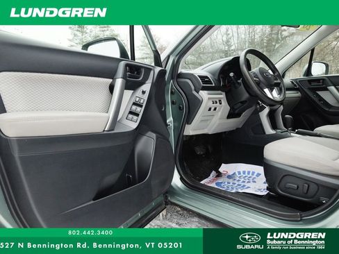 Used 2017 Subaru Forester 2.5i Premium w/ All-Weather Package image 24