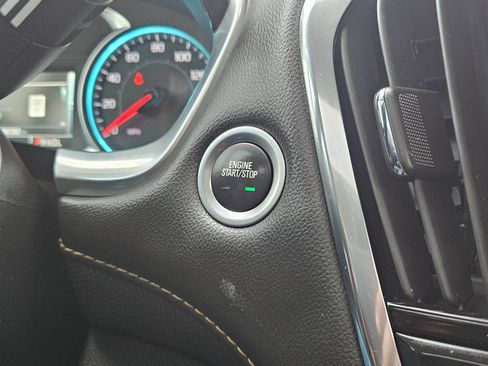 Used 2019 Chevrolet Traverse Premier image 10