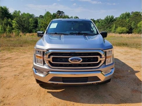 Used 2023 Ford F150 XLT w/ Equipment Group 301A Mid AWD/4WD image 14