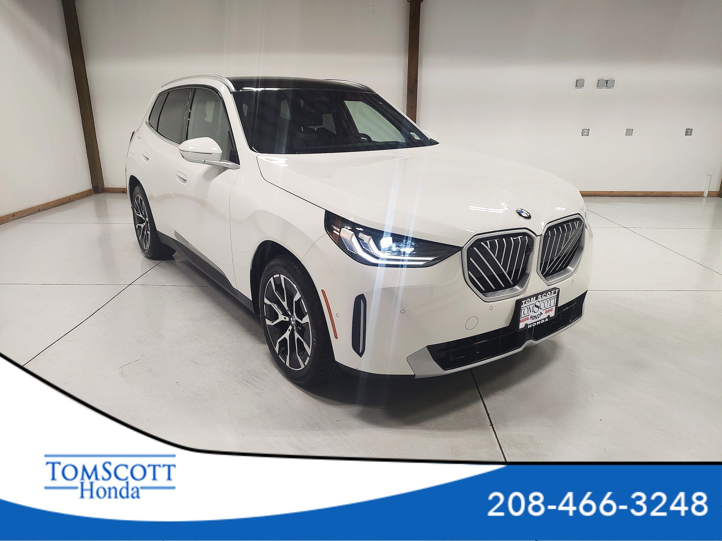 Used 2026 BMW X3 xDrive30i AWD/4WD image 1