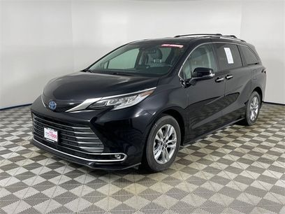 Used 2023 Toyota Sienna Limited