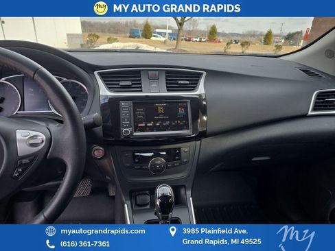 Used 2019 Nissan Sentra SV image 19