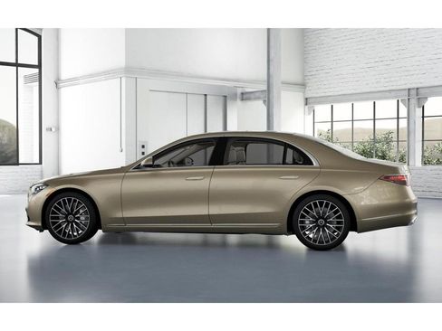 Certified 2022 Mercedes-Benz S 500 4MATIC image 33