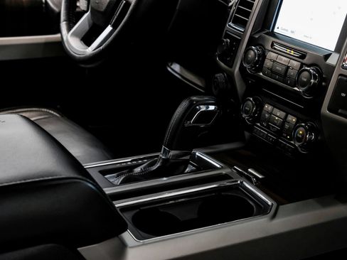 Used 2016 Ford F150 Lariat w/ Equipment Group 501A Mid image 26