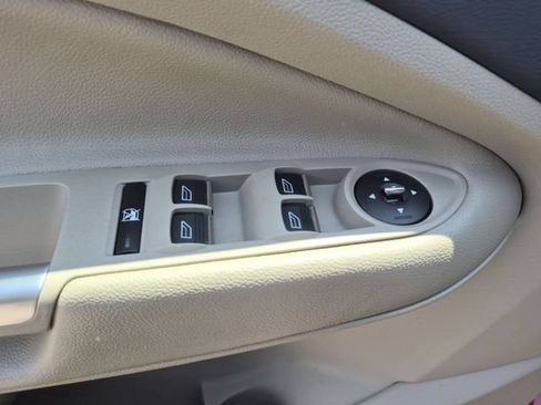 Used 2016 Ford Escape Titanium AWD/4WD image 16