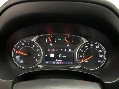 Used 2022 GMC Terrain SLT w/ Infotainment Package II AWD/4WD image 24