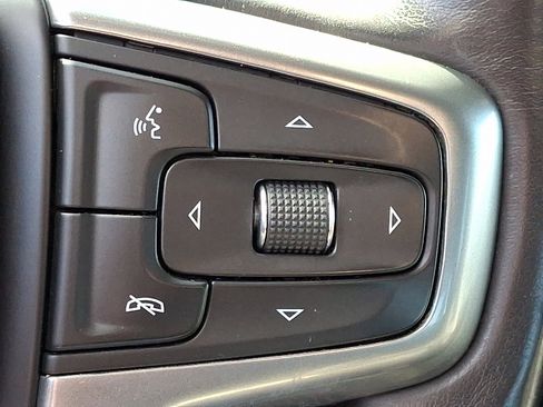 Used 2022 Chevrolet Silverado 1500 LT image 23