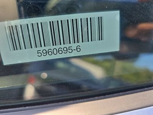 Used 2025 Nissan Altima 2.5 SV FWD image 8