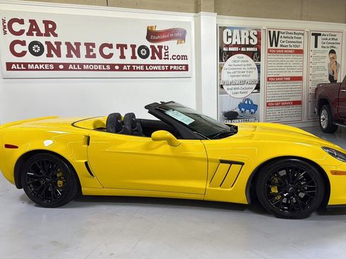 Used 2013 Chevrolet Corvette Grand Sport w/ 3LT Preferred Equipment Group image 12