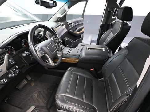 Used 2016 GMC Yukon XL Denali w/ Open Road Package image 26