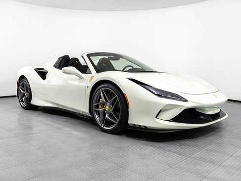 Certified 2023 Ferrari F8 Tributo image 5