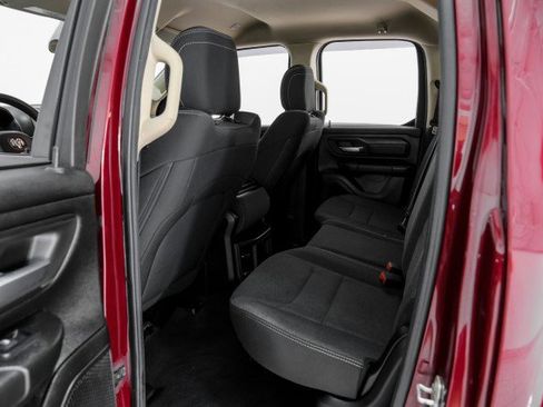 Used 2019 RAM 1500 Tradesman AWD/4WD image 34