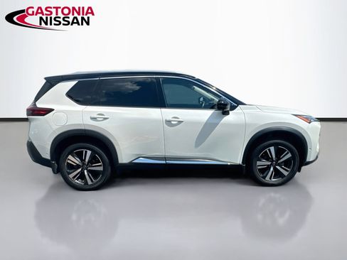 Used 2023 Nissan Rogue SL w/ SL Premium Package AWD/4WD image 10