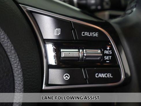 Used 2021 Kia Seltos S image 3