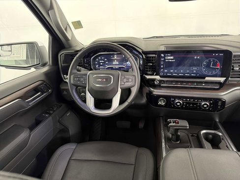 Used 2023 GMC Sierra 1500 SLT w/ SLT Premium Package image 21