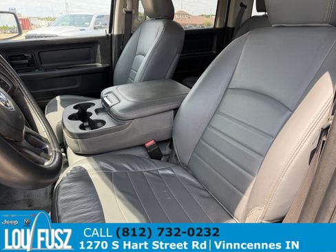 Used 2019 RAM 1500 Tradesman w/ Chrome Appearance Group AWD/4WD image 17