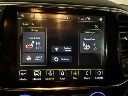 Used 2020 Jeep Grand Cherokee Limited w/ Premium Lighting Group image 37