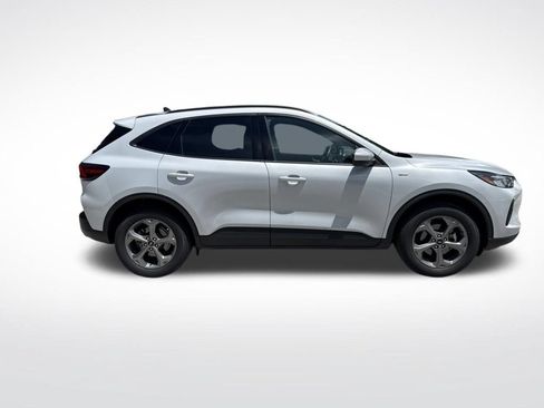 Used 2025 Ford Escape ST-Line Select AWD/4WD image 4