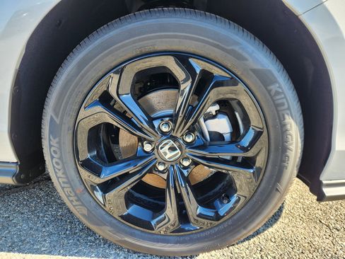 New 2025 Honda Accord SE image 14