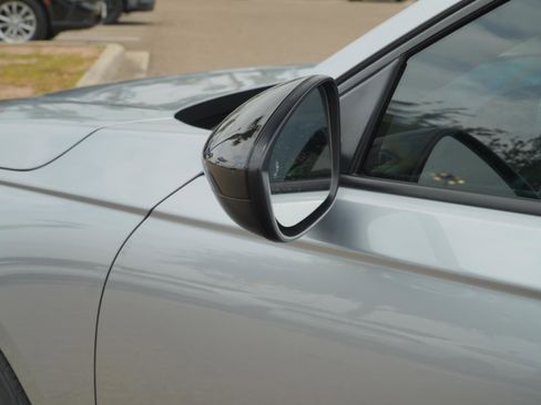 Used 2025 Honda Accord SE image 9