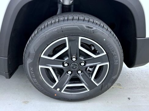 New 2026 Jeep Cherokee Laredo image 22